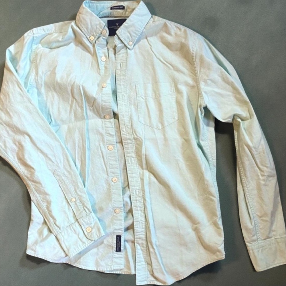 100% Cotton AEO Seriously Soft Mint Button Down Shirt